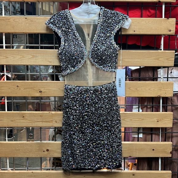 Jovani Dresses & Skirts - NWT,Jovani Sleeveless Sexy Short Homecoming Dress 98044,nude/silver